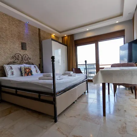 Stone House Butik Hotel