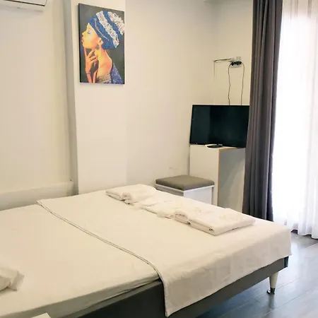 Stone House Butik Hotel