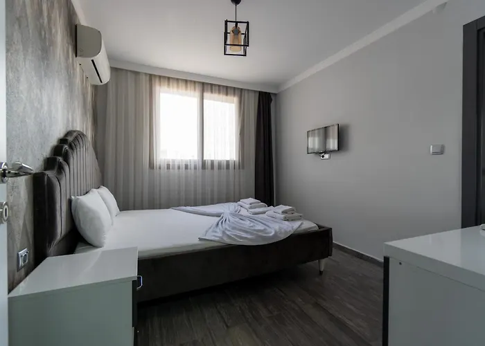 Stone House Butik Hotel