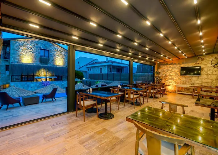 Stone House Butık Otel *