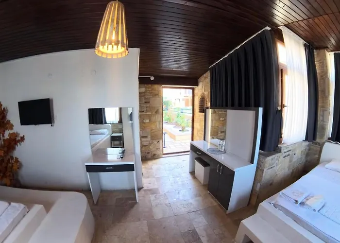 Stone House Butik Hotel