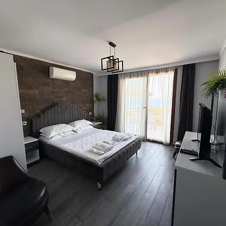 Stone House Butik Σμύρνη