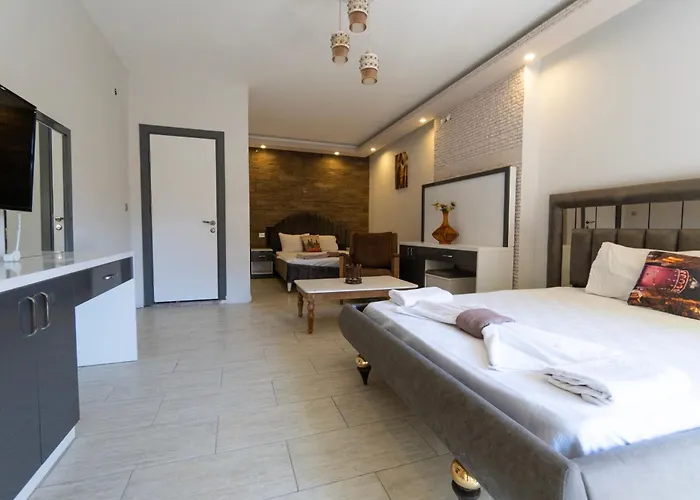 Stone House Butik Hotel