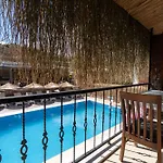 Stone House Butik Hotel Esmirna